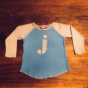 Toddler “J” raglan sleeve baseball T-shirt, sz 2T